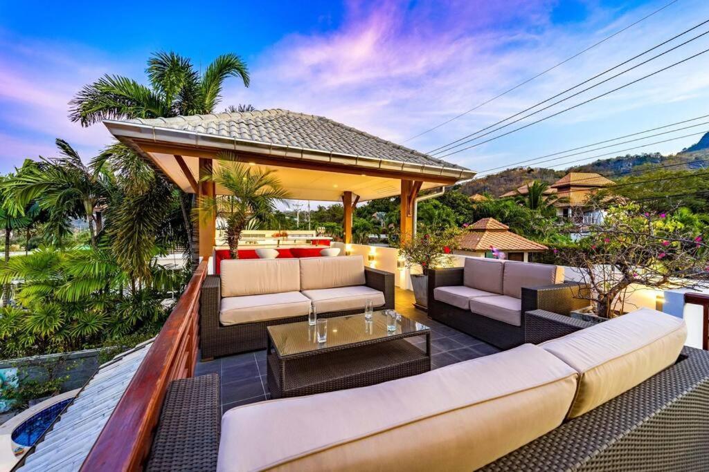 3 Bedroom Pool In Great Location Stv Villaer *