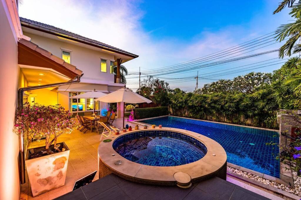 Villa 3 Bedroom Pool In Great Location Stv HHQ